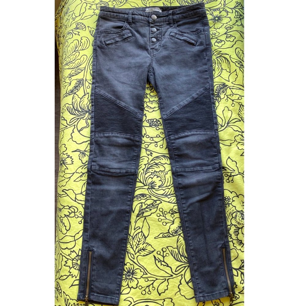 Charcoal Gray Moto Jeans -Zipper Accents sz 27